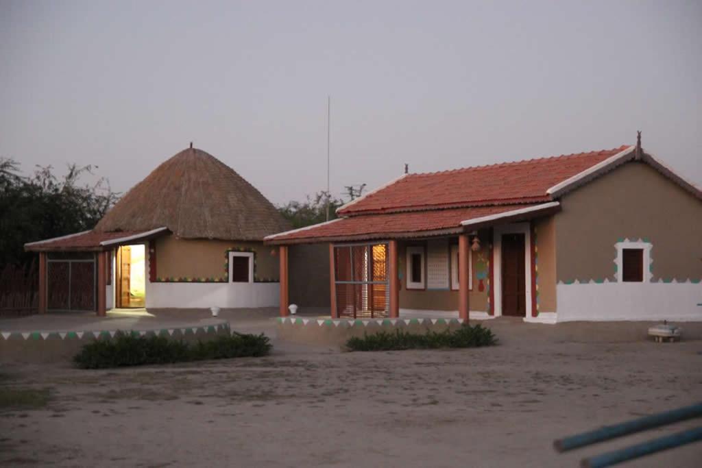 Rann Visamo Resort Bherandiāla Zewnętrze zdjęcie